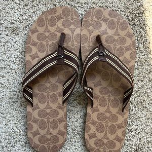 NWT Men’s Coach Signature Webbing flip flops